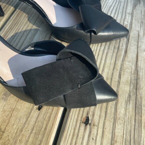 Nine West Mcfally Black Leather d'Orsay Bow Heels Size 6 - Picture 3 of 14